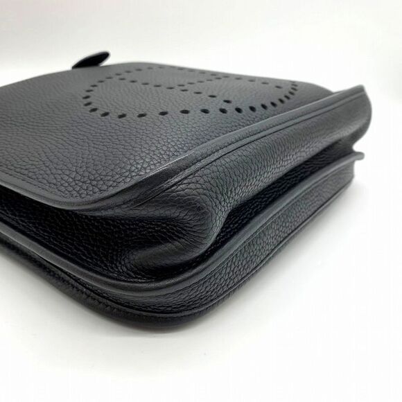 Hermès Evelyn Black Leather Shoulder Bag (Pre-Owned) - Picture 5 of 8